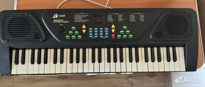 Синтезатор