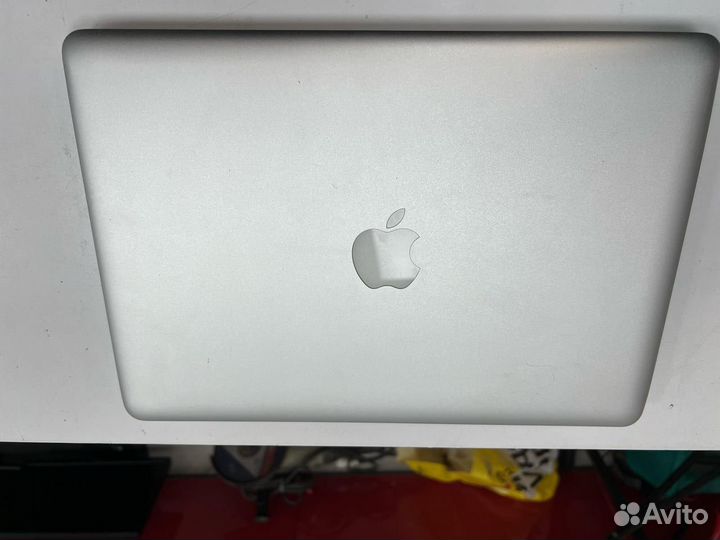 Ноутбук, Apple MacBook Pro 13 2011