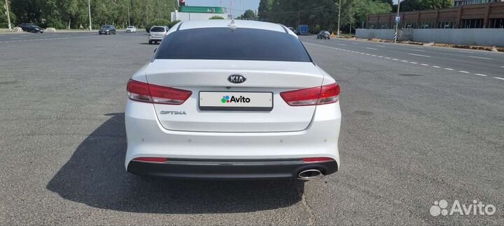 Kia Optima 2.0 AT, 2016, 290 000 км