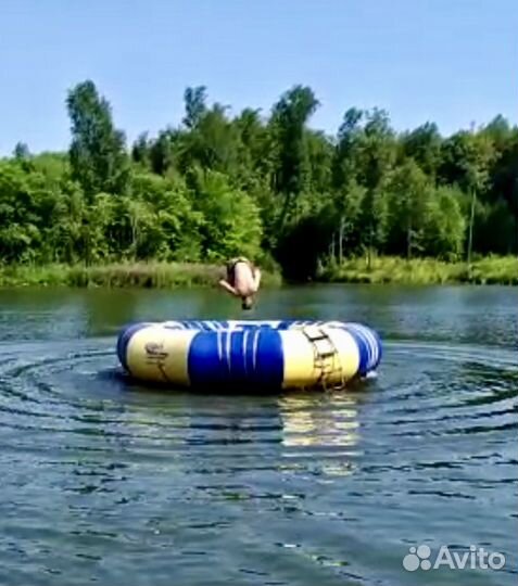 Батут / Водный батут