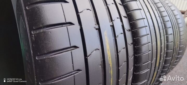 Pirelli P Zero Asimmetrico 225/35 R20 и 255/30 R20