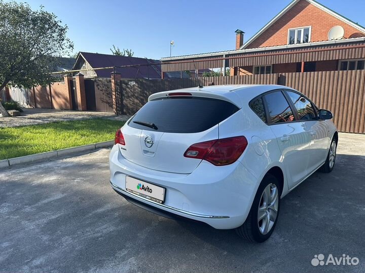 Opel Astra 1.6 AT, 2013, 128 631 км