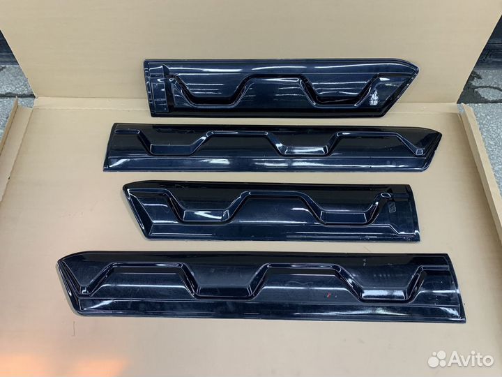 Молдинги дверей Ford Ranger