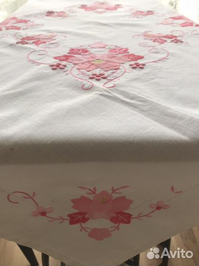 Винтажная скатерть в технике аппликация