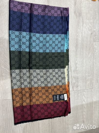 Палантин gucci