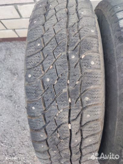 Viatti Bosco Nordico V-523 205/75 R15 97T