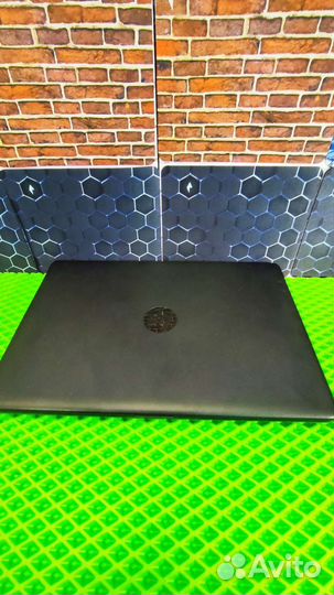 Ноутбук, можно поиграть