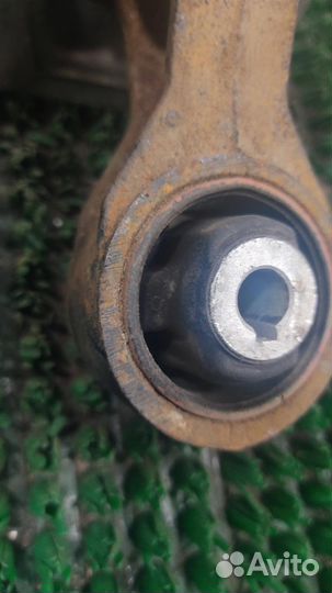 Опора (подушка) двигателя правая Peugeot Expert 2