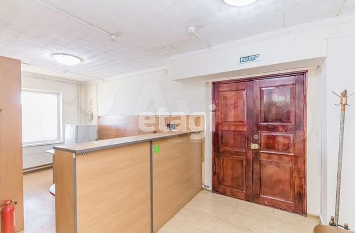 9 офисных помещений, общей площадью 225,7 м²