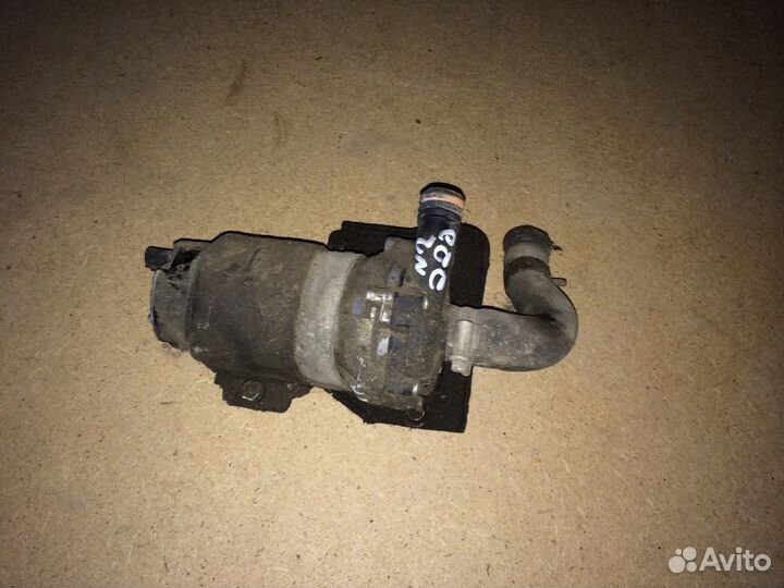 Помпа печки Mercedes w220