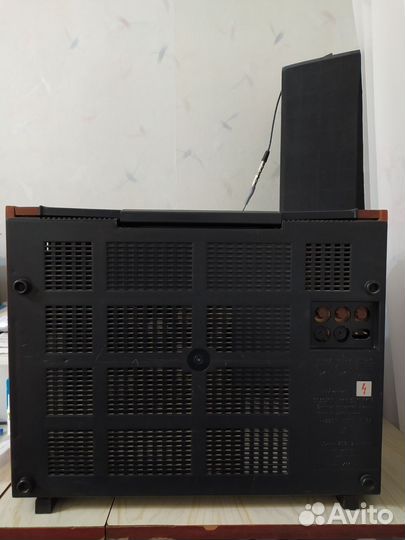 Катушечный магнитофон Сатурн 202 -2