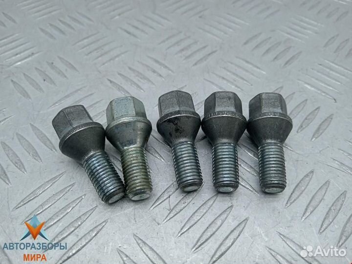 Болт колесный Opel Astra H/Family рест. 2007