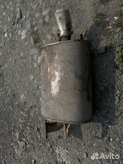 Глушитель на toyota kluger v