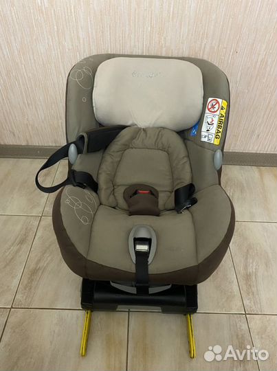 Детское автокресло от 0 maxi cosi