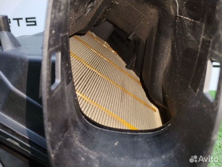 Корпус воздушного фильтра Bmw X6 F96 2022