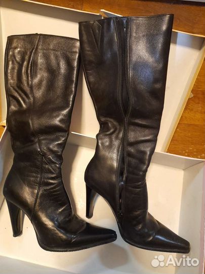 Женские сапоги