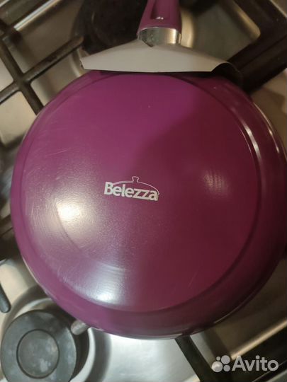 Сковорода тефлоновая новая -*Belezza Itali