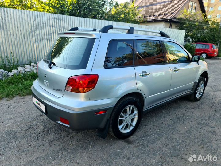 Mitsubishi Outlander 2.4 AT, 2003, 158 543 км