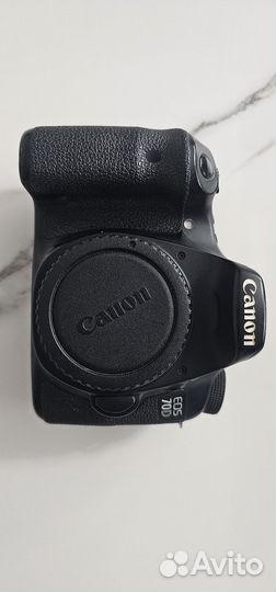 Фотоаппарат Canon EOS 70D Body