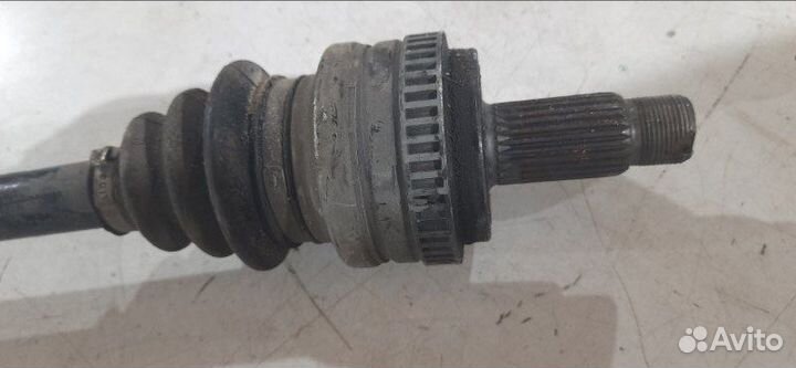 Полуось задняя (привод) правый Bmw 1 Серия E87