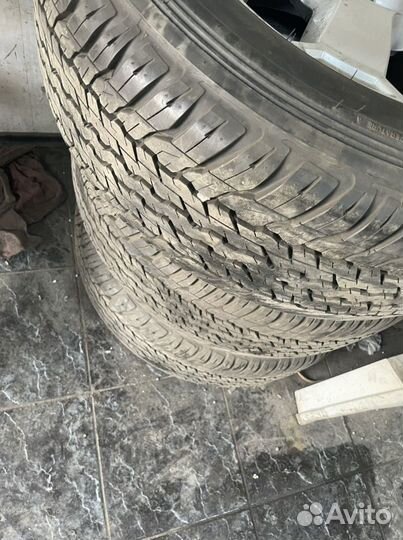 Dunlop Dignos D-01 285/60 R18