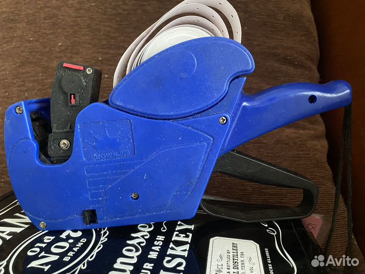 Этикет - пистолет