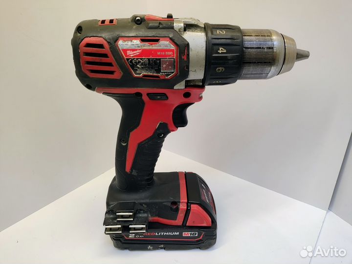 Шуруповерт Milwaukee M18 bdd