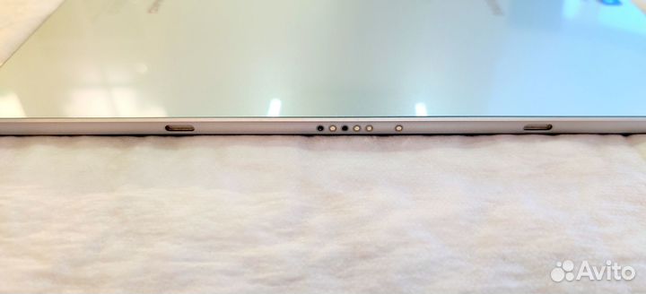 Планшет Samsung Galaxy Tab S3 9.7