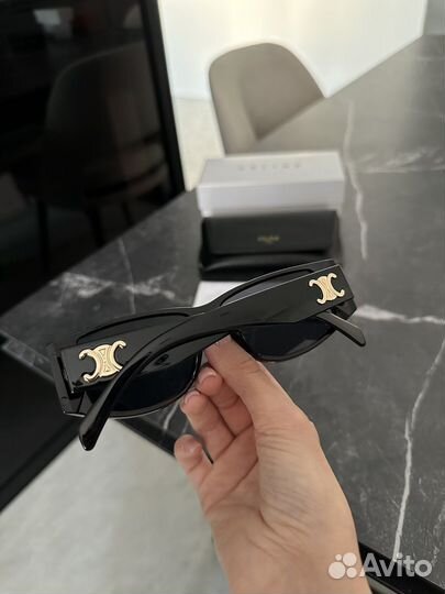 Солнцезащитные очки celine