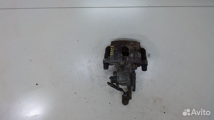 Суппорт Nissan Primera P12, 2002