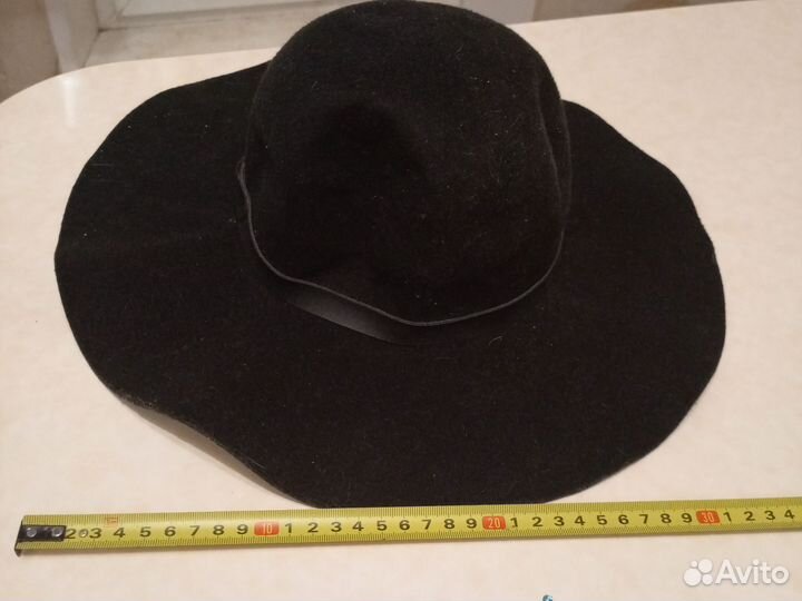 Шляпа фетровая женская черная
