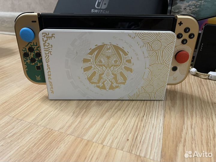 Игровая консоль Nintendo Switch oled