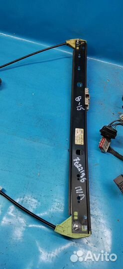 Стеклоподъемник электр. передний левый Audi Q7 (2