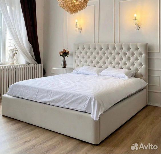 Кровать