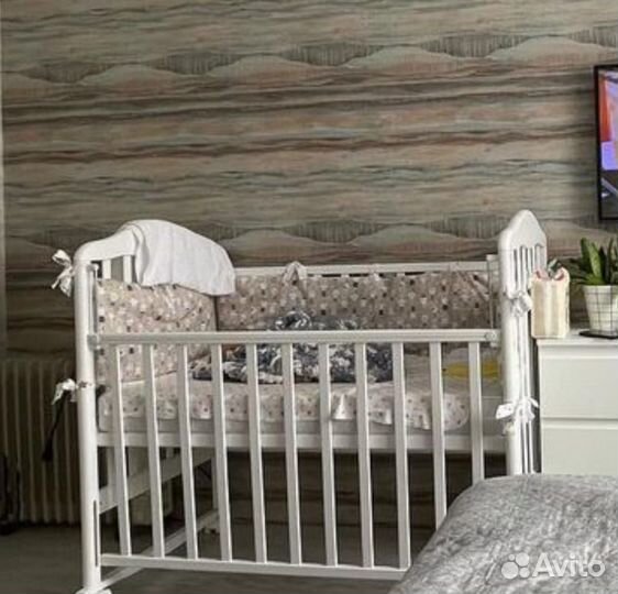 Детская кроватка