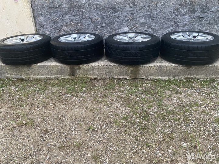 Bridgestone Potenza RE002 Adrenalin 225/55 R16 95