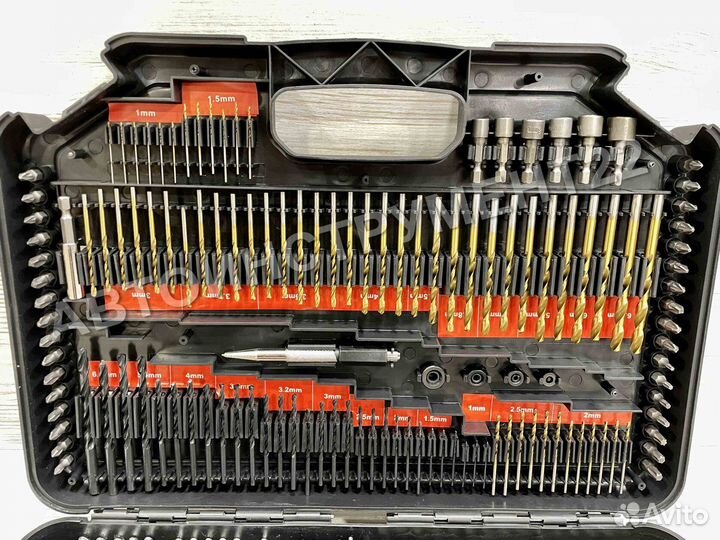 Набор разнопрофильных сверл RockForce 246 пр