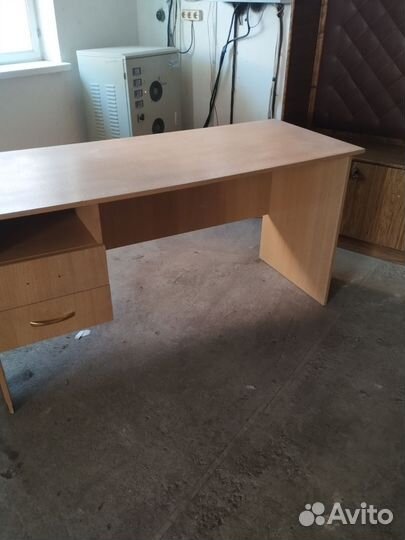 Офисная мебель бу