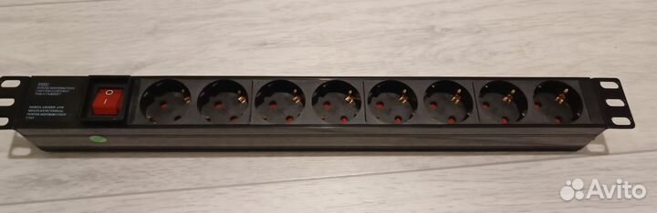 Блок розеток в стойку 19