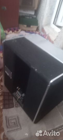 Активный сабвуфер