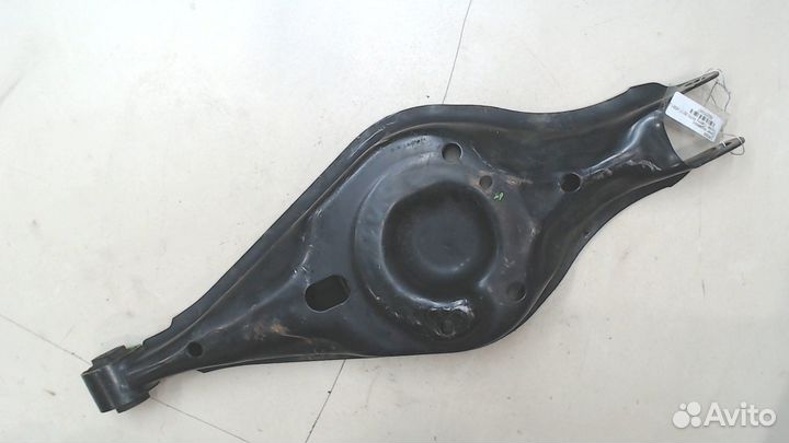 Рычаг подвески левый задний Toyota Camry XV70