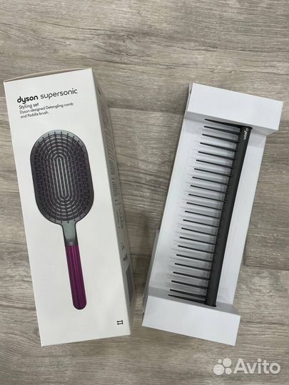 Расческа для волос массажная 2в1 dyson