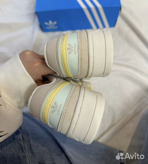 Кроссовки Adidas Drop Step