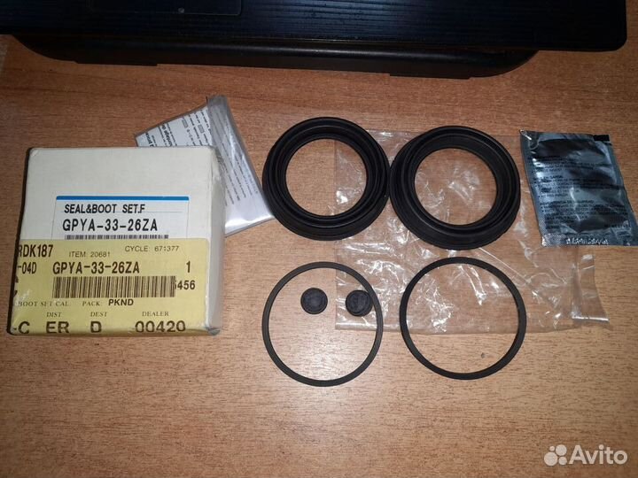 Mazda 6 Ремкомплект тормозного суппорта Новый