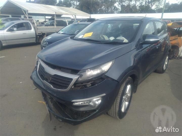 Kia Sportage (SL) III кожух (пыльник) рул. колонки