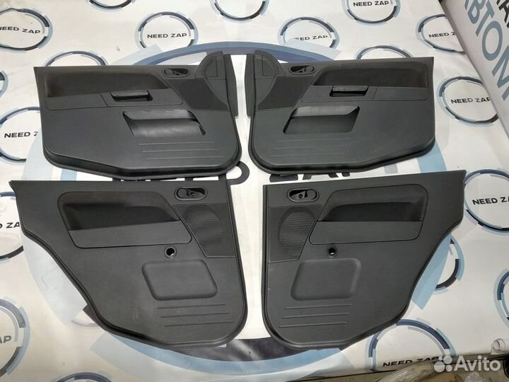Дверные карты Ford Fusion
