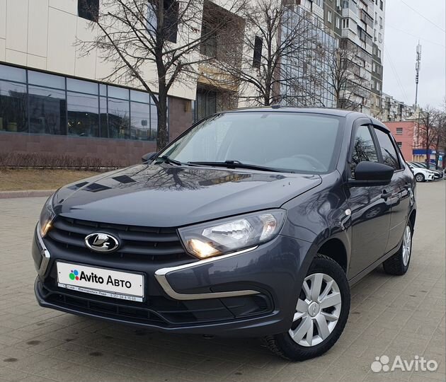 LADA Granta 1.6 МТ, 2021, 29 600 км