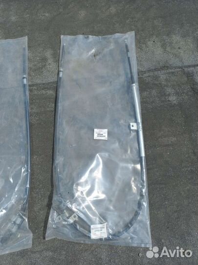 Трос стояночного тормоза