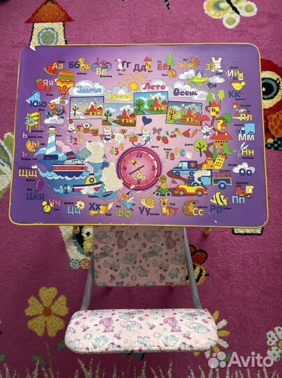 Детский стол со стулом