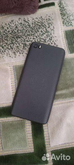 Xiaomi Mi 5